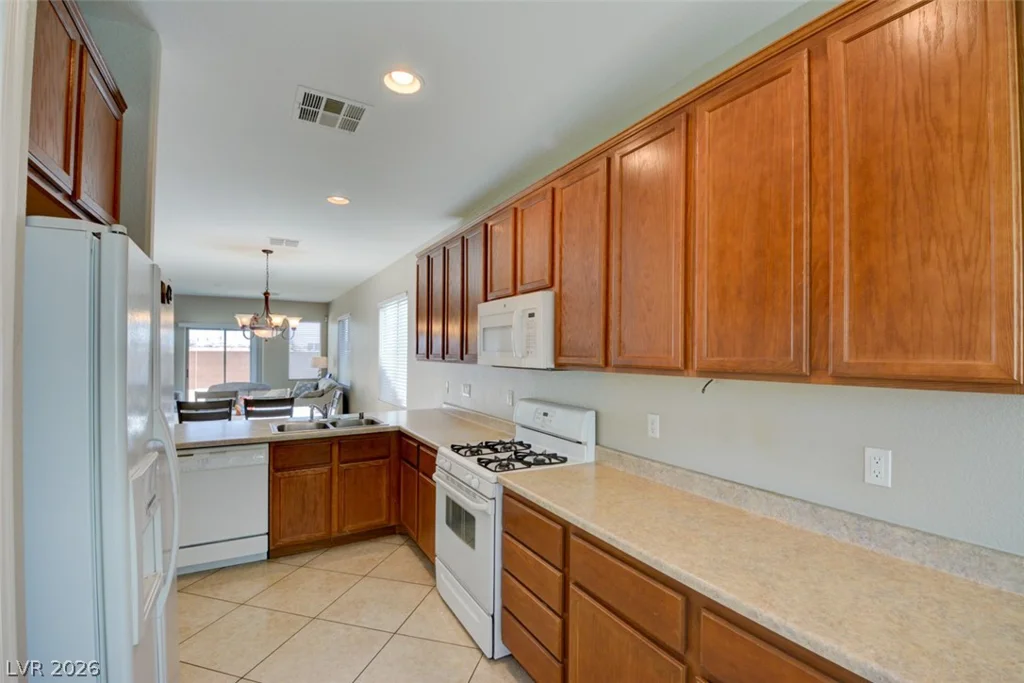 5940 Bellows Beach, North Las Vegas, NV 89081