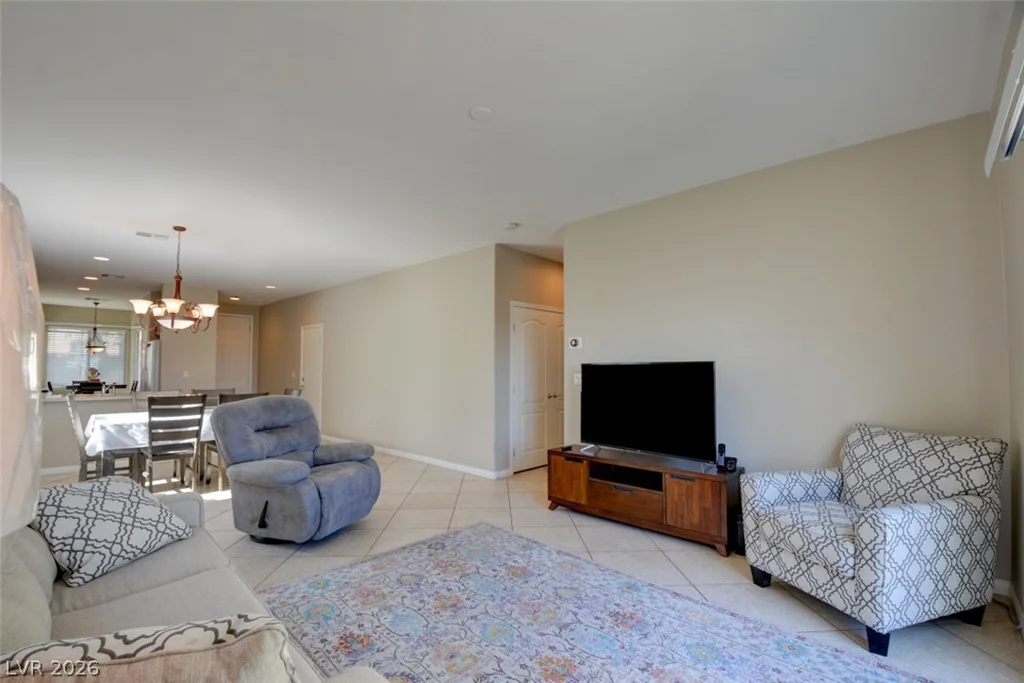 5940 Bellows Beach, North Las Vegas, NV 89081