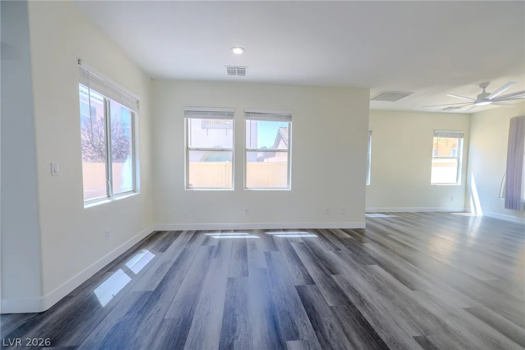 6649 Bluebell Garden, Las Vegas, NV 89149