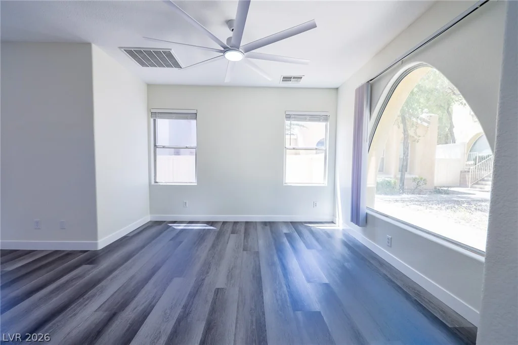 6649 Bluebell Garden, Las Vegas, NV 89149