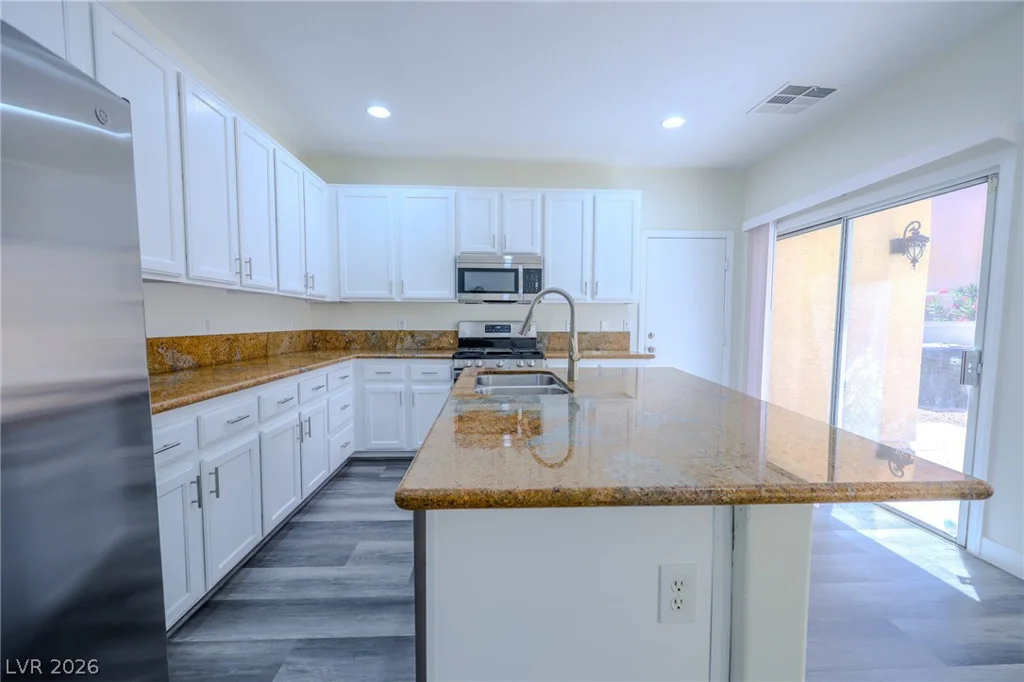 6649 Bluebell Garden, Las Vegas, NV 89149