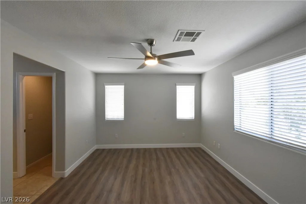 10433 Armand, Las Vegas, NV 89129