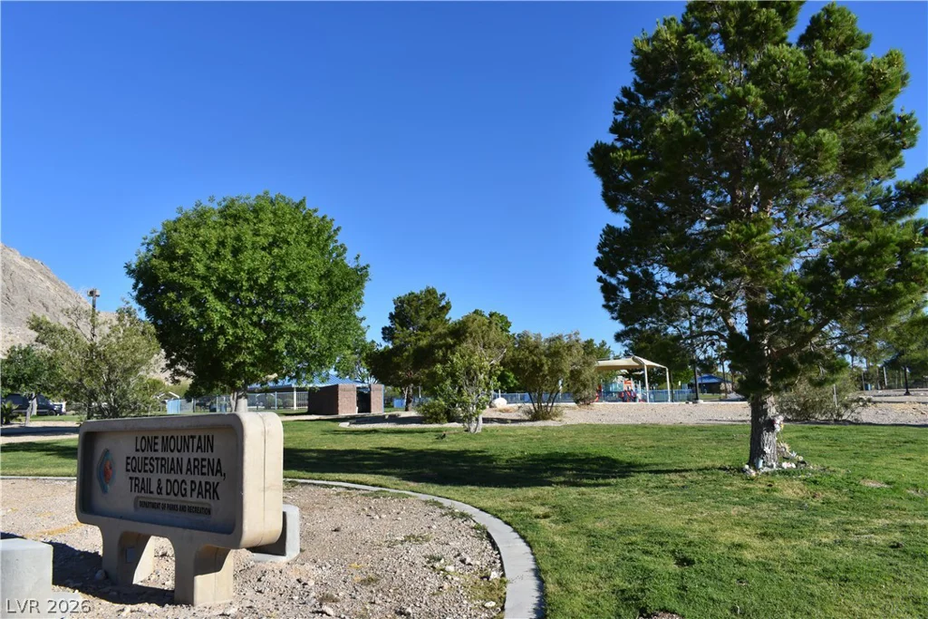 10433 Armand, Las Vegas, NV 89129
