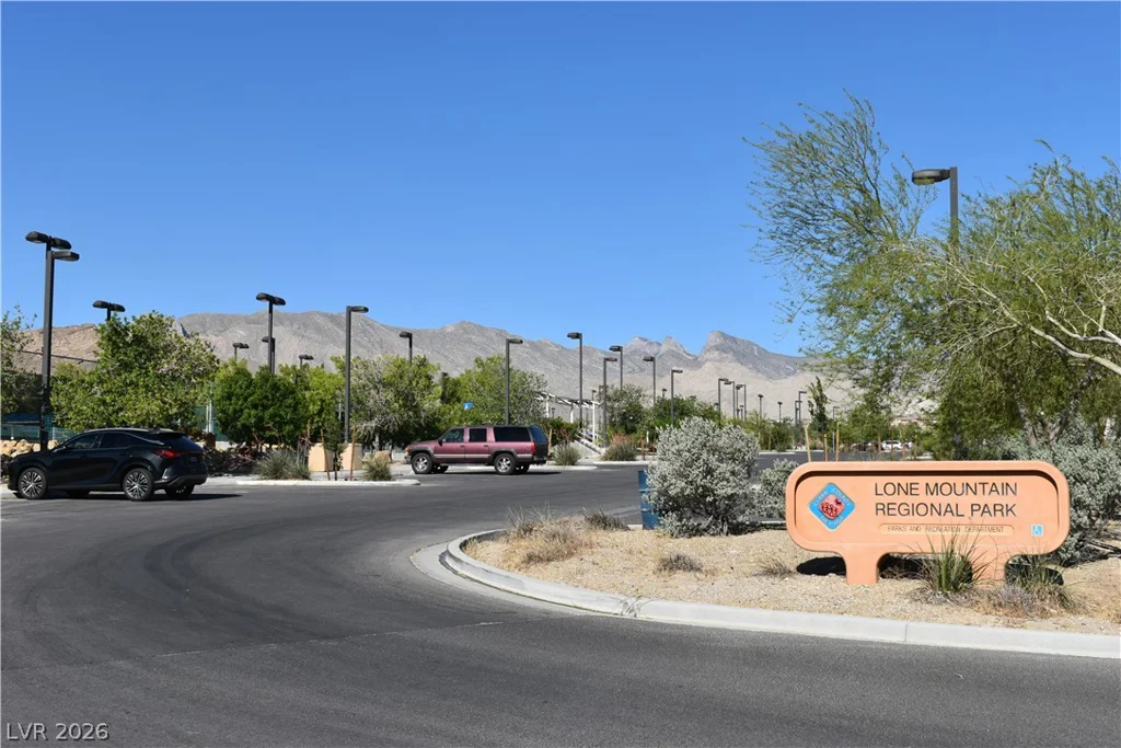 10433 Armand, Las Vegas, NV 89129