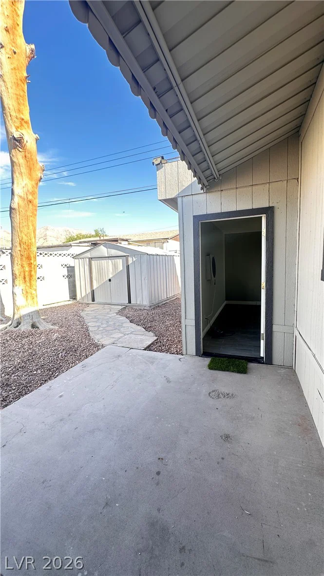 6187 Yellowstone, Las Vegas, NV 89156