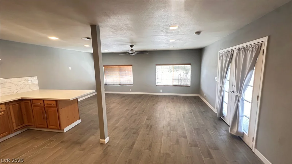 6187 Yellowstone, Las Vegas, NV 89156