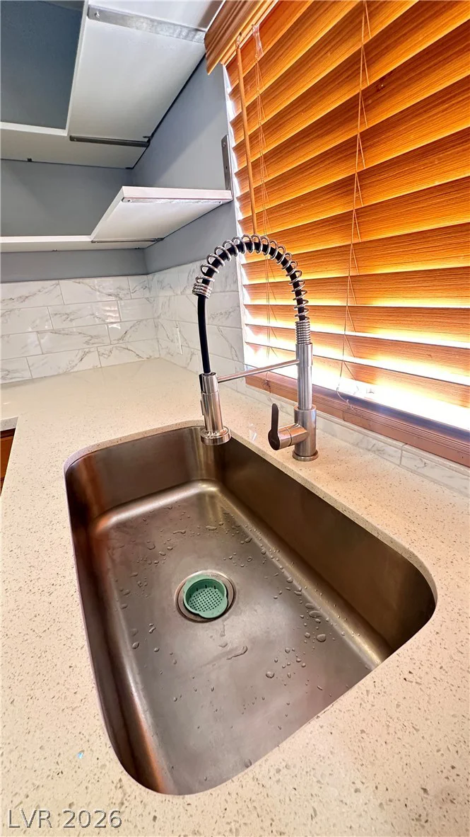 6187 Yellowstone, Las Vegas, NV 89156