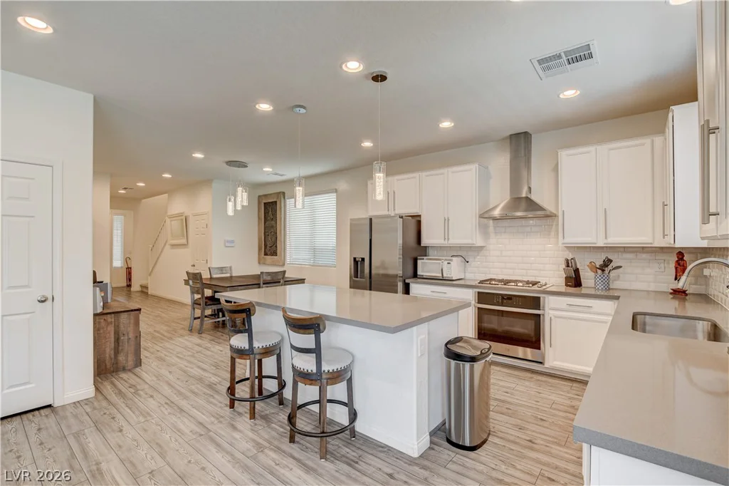 7450 Tinley Creek, Las Vegas, NV 89113