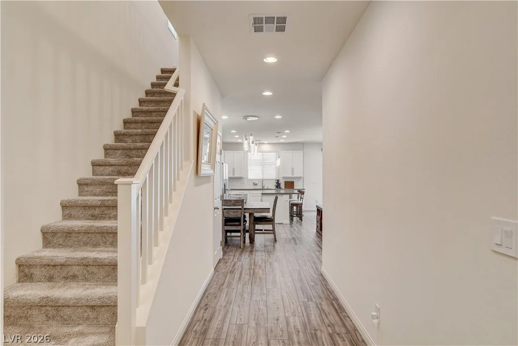 7450 Tinley Creek, Las Vegas, NV 89113