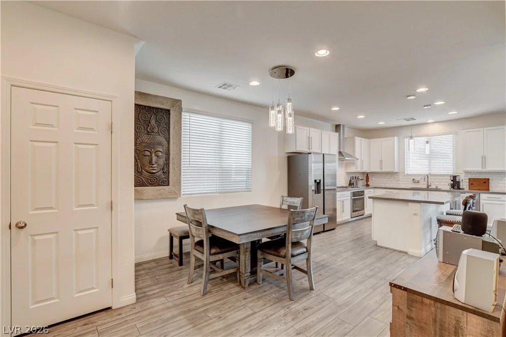 7450 Tinley Creek, Las Vegas, NV 89113