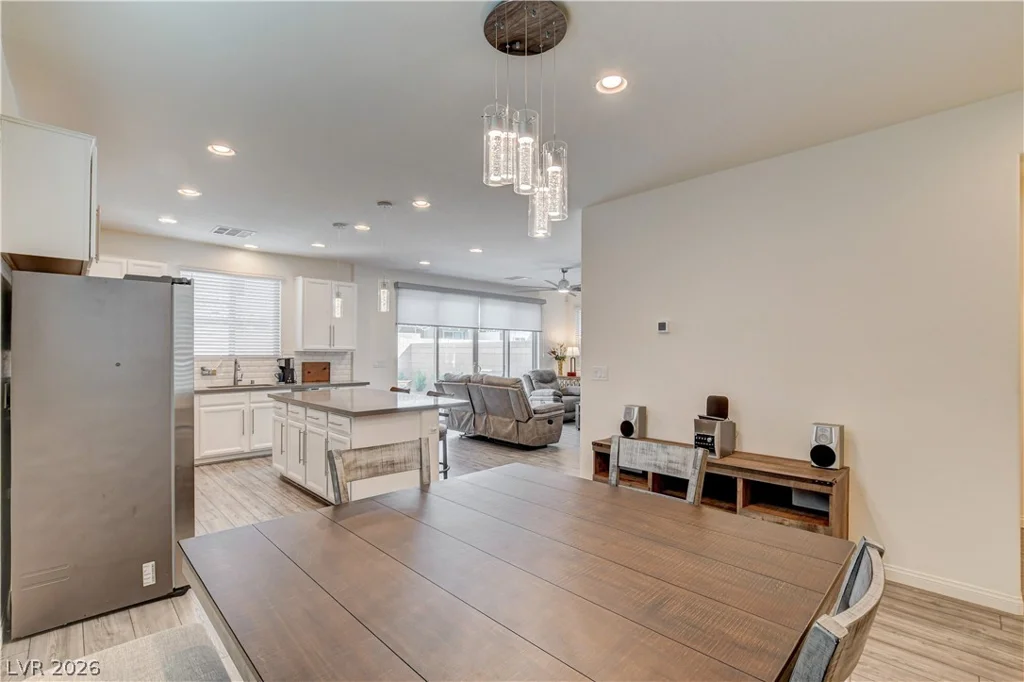 7450 Tinley Creek, Las Vegas, NV 89113
