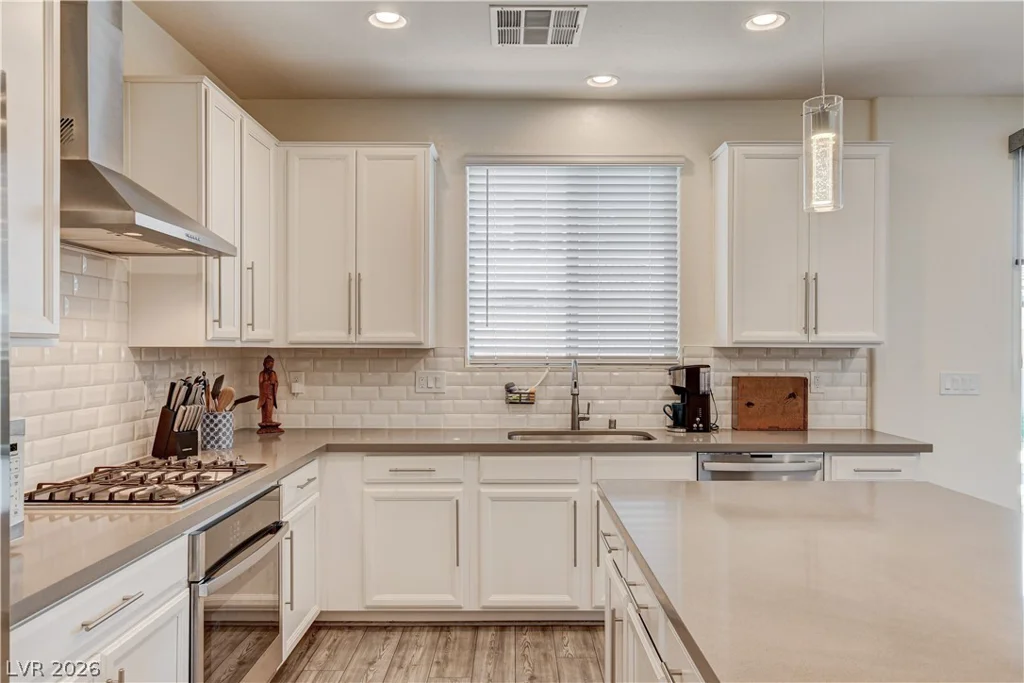7450 Tinley Creek, Las Vegas, NV 89113