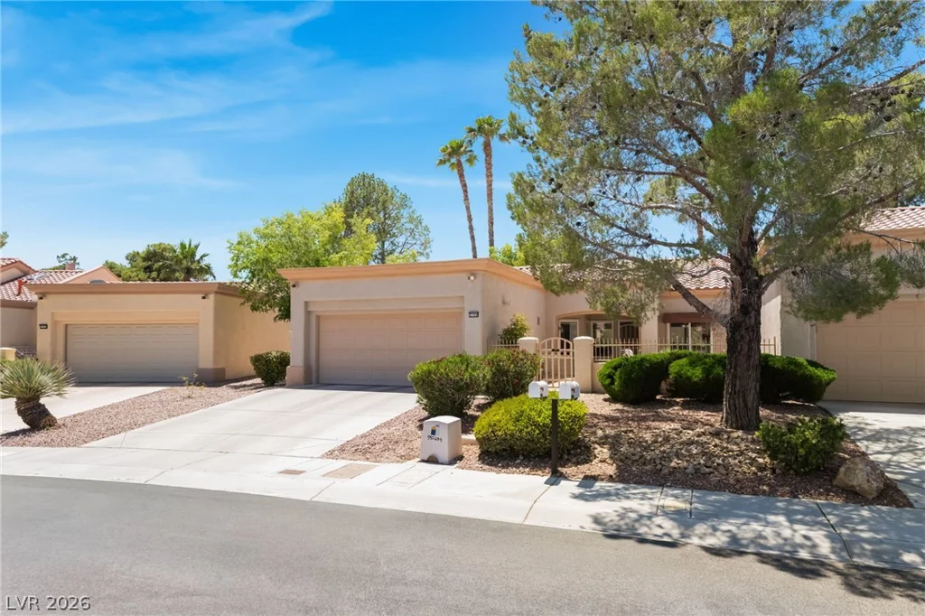 2709 Copper Mesa, Las Vegas, NV 89134
