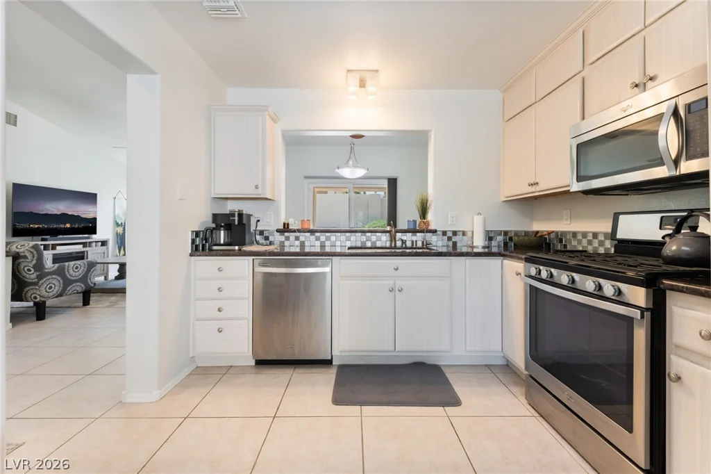 2709 Copper Mesa, Las Vegas, NV 89134