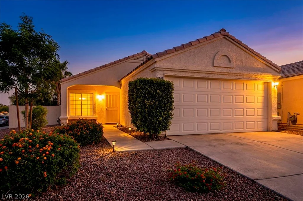 8201 Cactus Root, Las Vegas, NV 89129