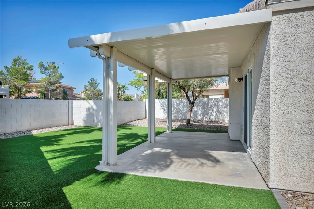 8201 Cactus Root, Las Vegas, NV 89129