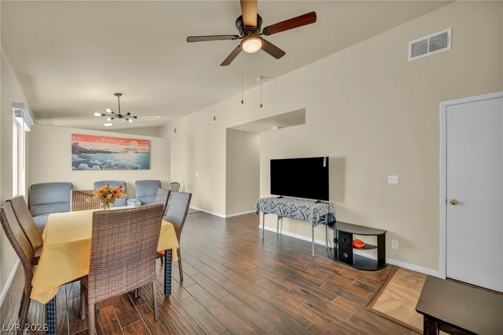 8201 Cactus Root, Las Vegas, NV 89129