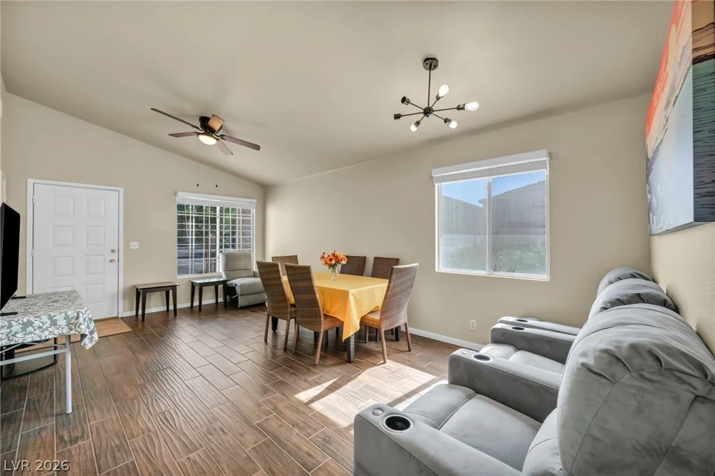 8201 Cactus Root, Las Vegas, NV 89129