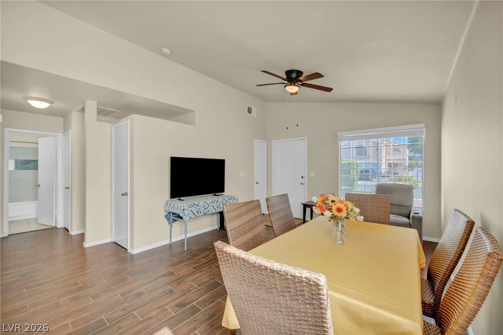 8201 Cactus Root, Las Vegas, NV 89129