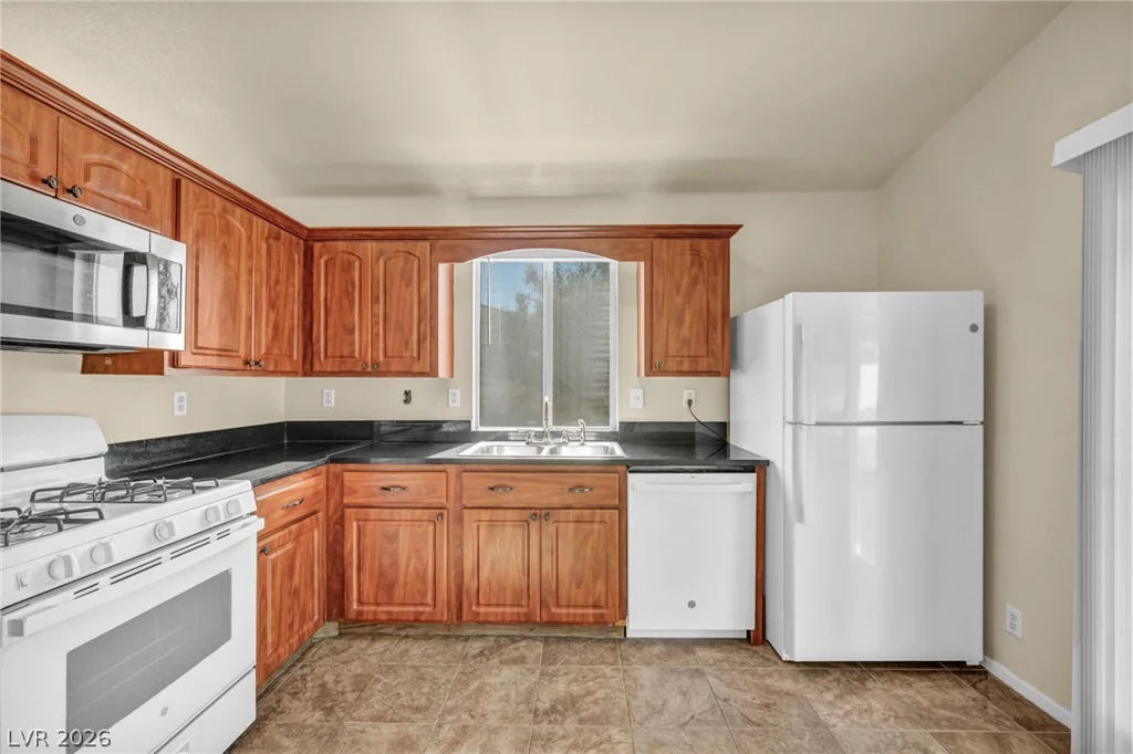 8201 Cactus Root, Las Vegas, NV 89129