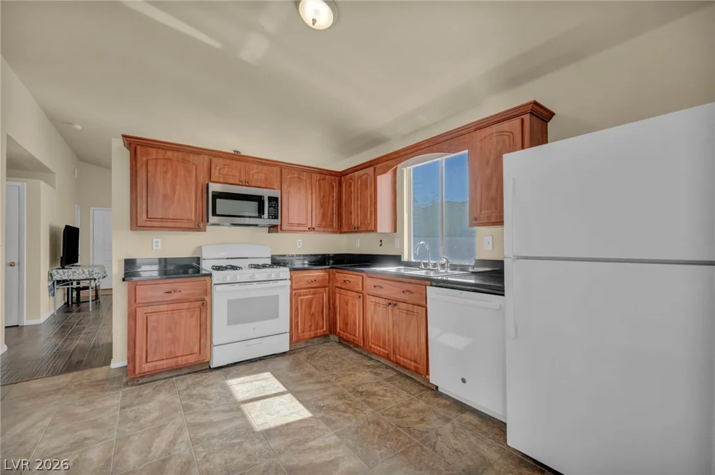 8201 Cactus Root, Las Vegas, NV 89129