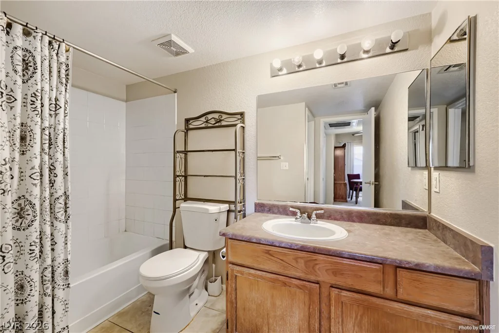 9620 Russell, Las Vegas, NV 89148