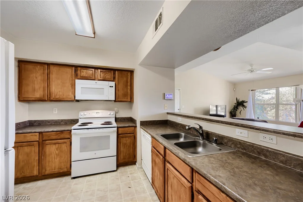 9620 Russell, Las Vegas, NV 89148