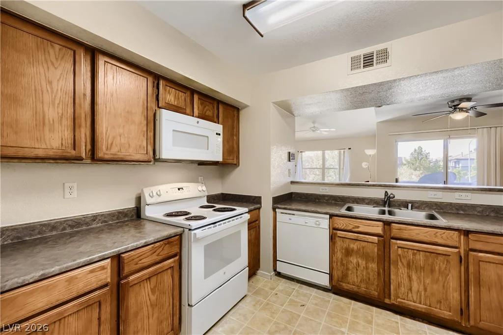 9620 Russell, Las Vegas, NV 89148