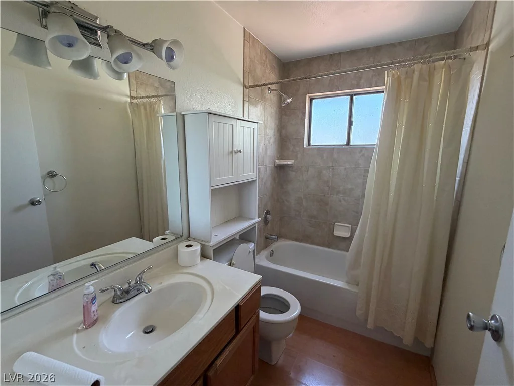 2080 Karen, Las Vegas, NV 89169