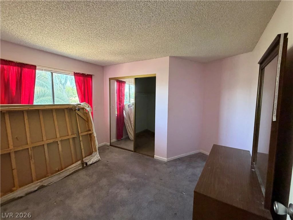 2080 Karen, Las Vegas, NV 89169