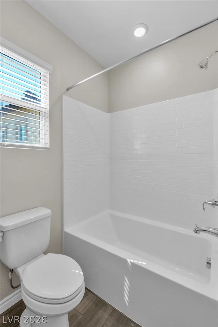 4018 W Le Baron Ave, Las Vegas, NV 89141
