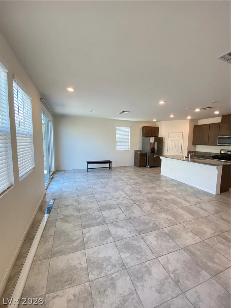 8216 Lantana Springs, Las Vegas, NV 89113
