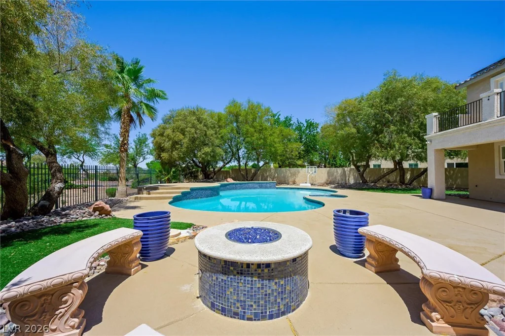 1517 Ravanusa, Henderson, NV 89052