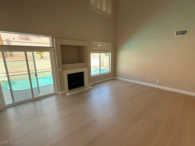 3709 Dorrington, Las Vegas, NV 89129