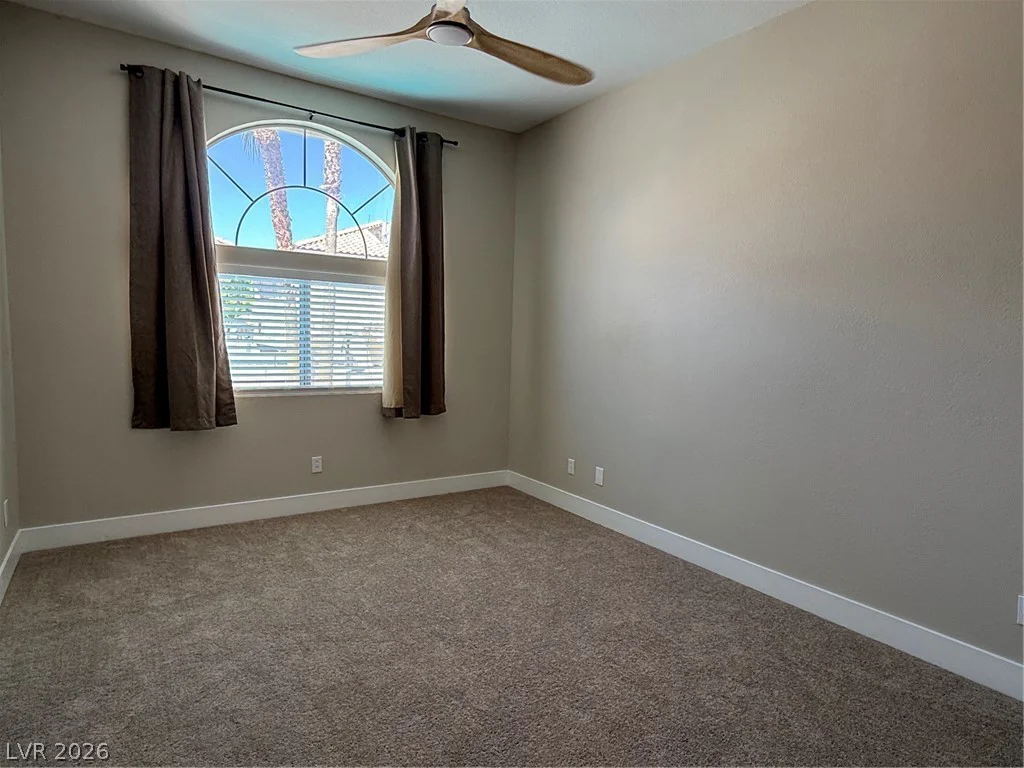 3709 Dorrington, Las Vegas, NV 89129