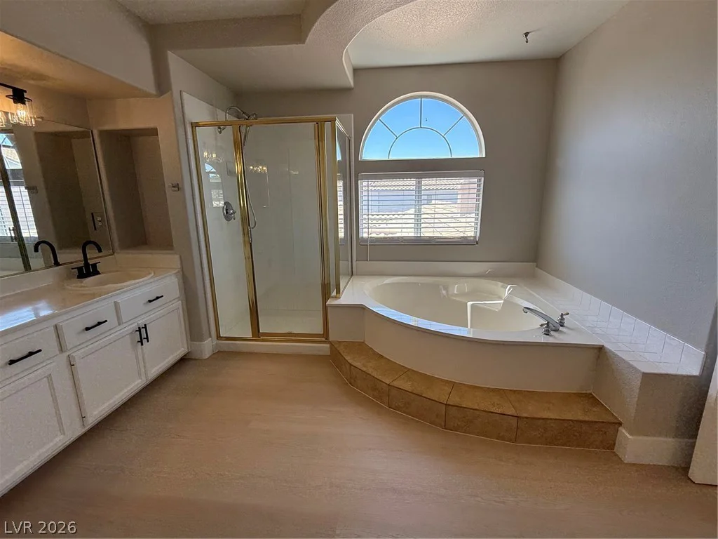 3709 Dorrington, Las Vegas, NV 89129