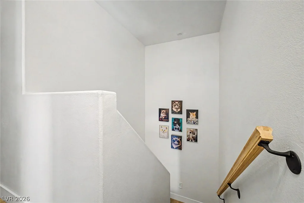 1713 Sky Of Red, Las Vegas, NV 89128