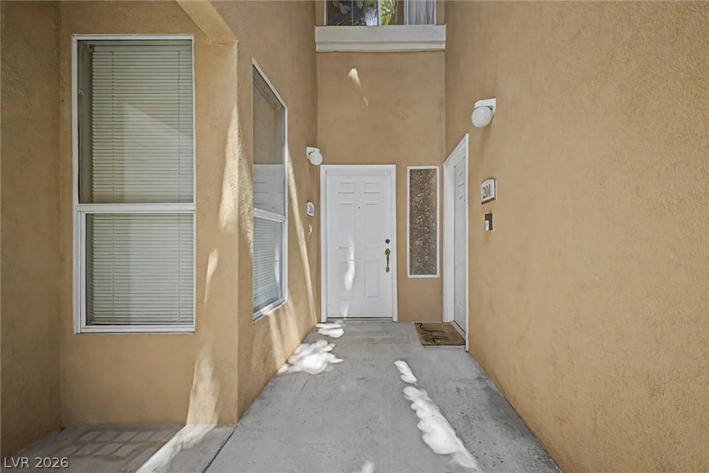 1713 Sky Of Red, Las Vegas, NV 89128