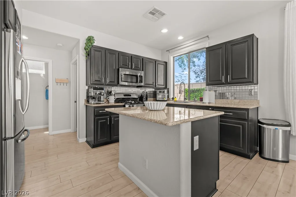 7648 Belhurst, Las Vegas, NV 89113