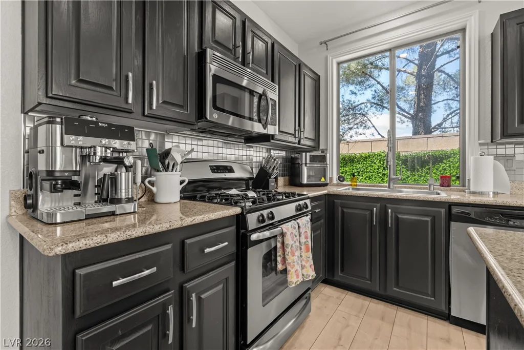 7648 Belhurst, Las Vegas, NV 89113