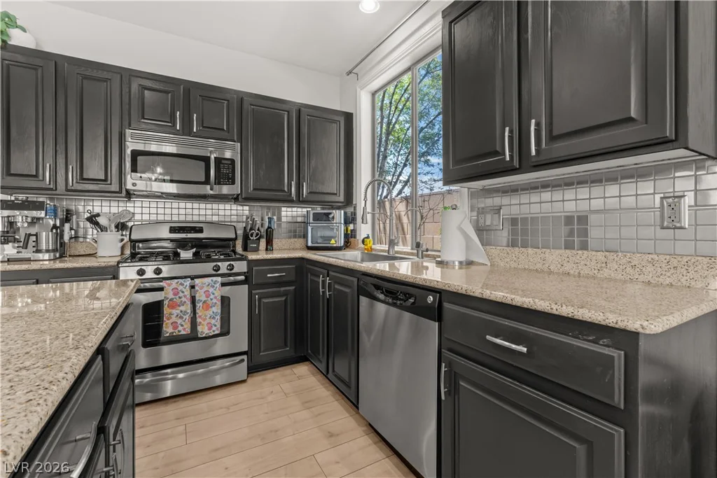 7648 Belhurst, Las Vegas, NV 89113