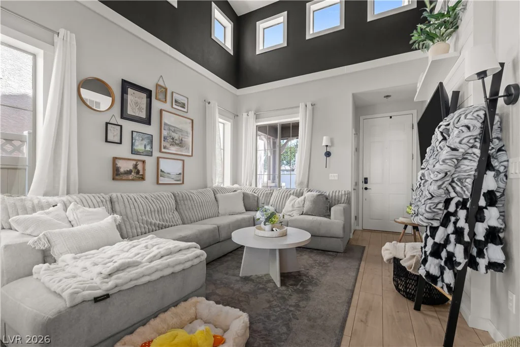 7648 Belhurst, Las Vegas, NV 89113