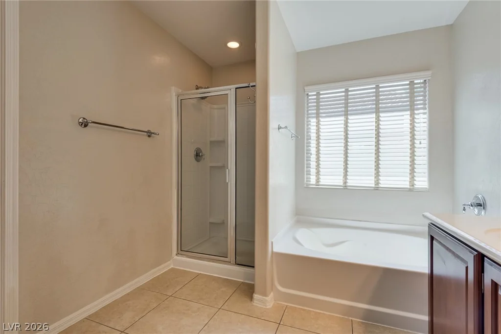 11824 Orense, Las Vegas, NV 89138