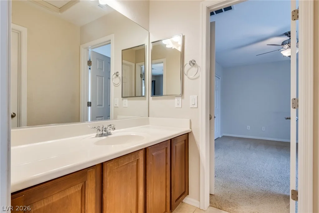11824 Orense, Las Vegas, NV 89138