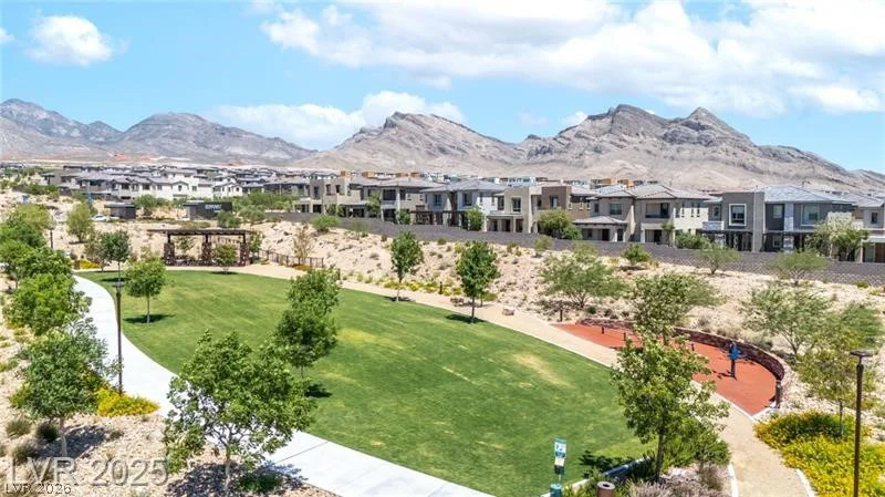 11824 Orense, Las Vegas, NV 89138