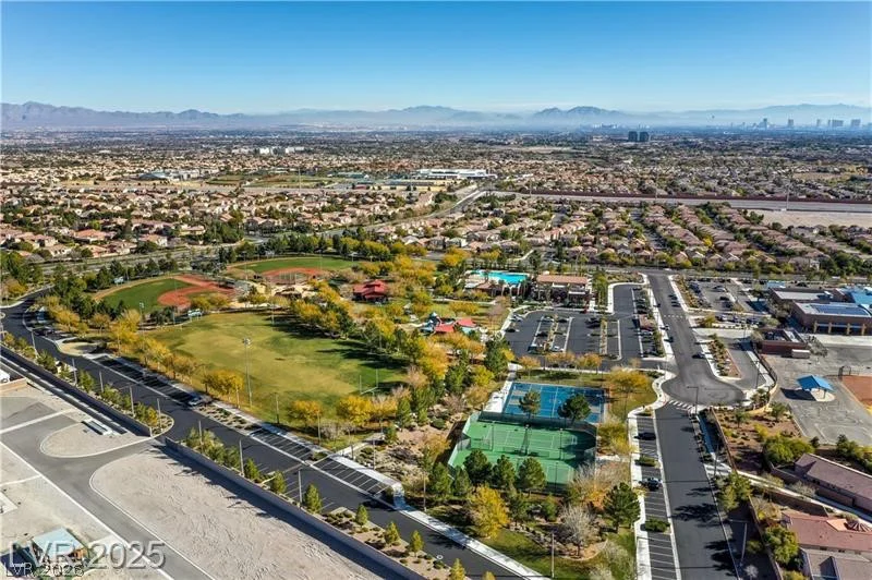 11824 Orense, Las Vegas, NV 89138