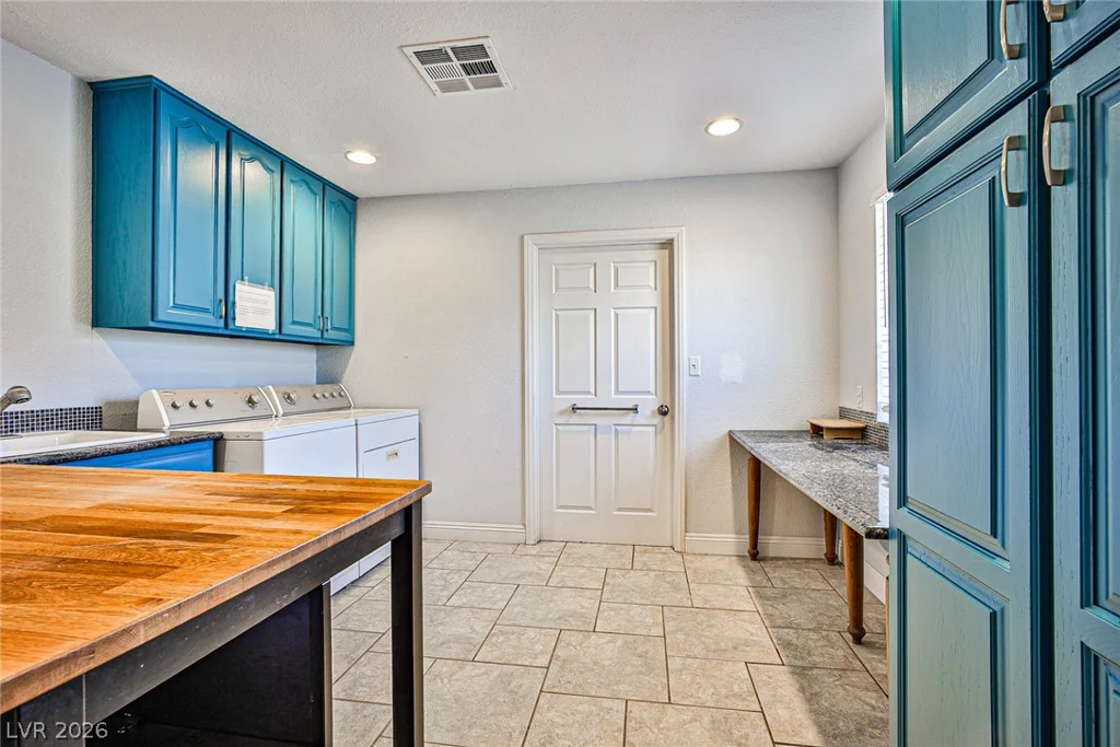 6070 Mann, Las Vegas, NV 89118
