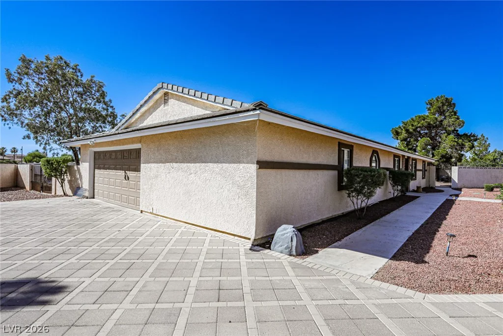 6070 Mann, Las Vegas, NV 89118