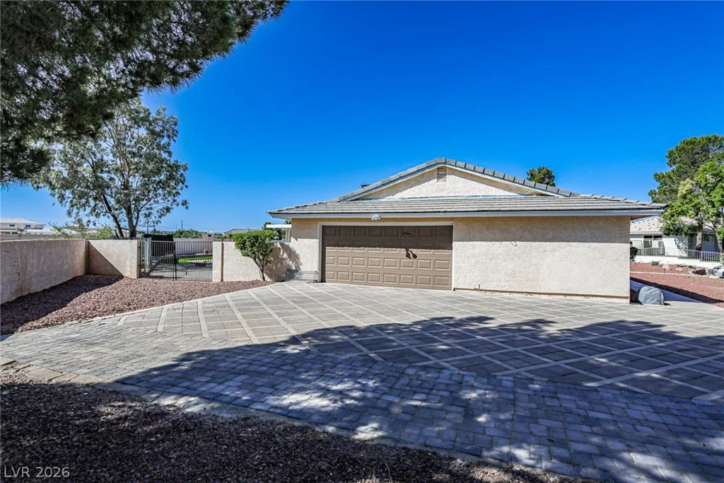 6070 Mann, Las Vegas, NV 89118