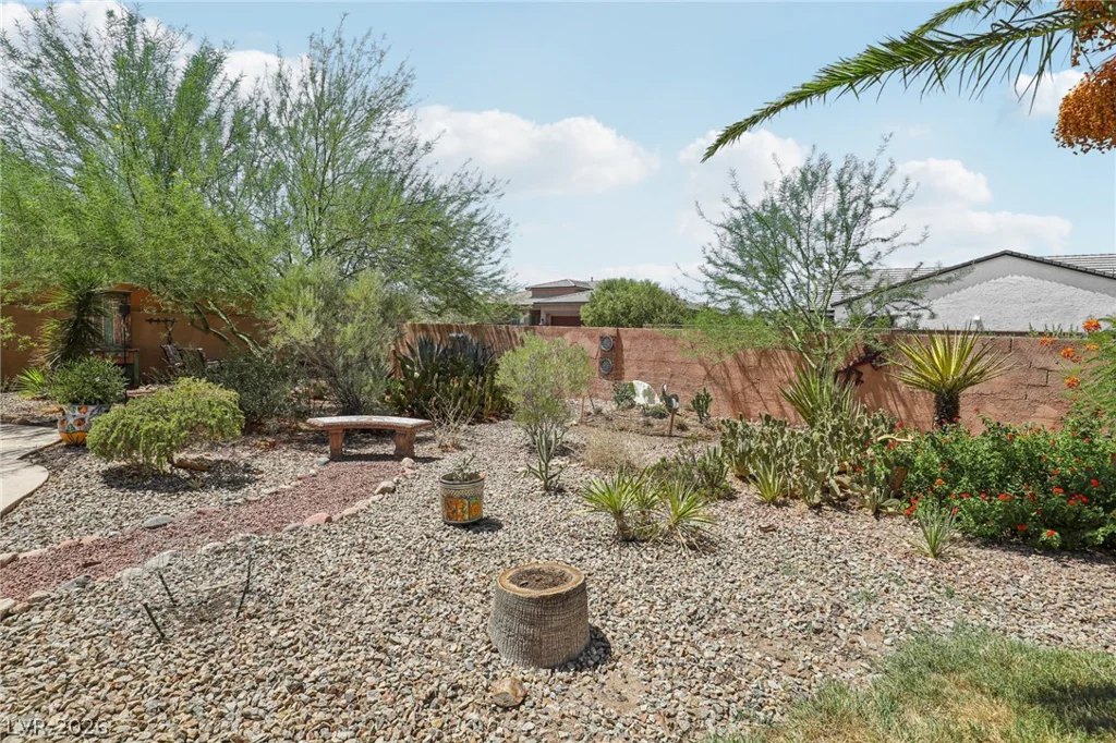 5875 Post, Las Vegas, NV 89118